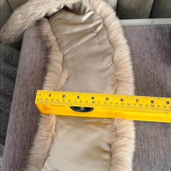 Genuine Fox fur collar soft pelts - Picture 7 of 10
